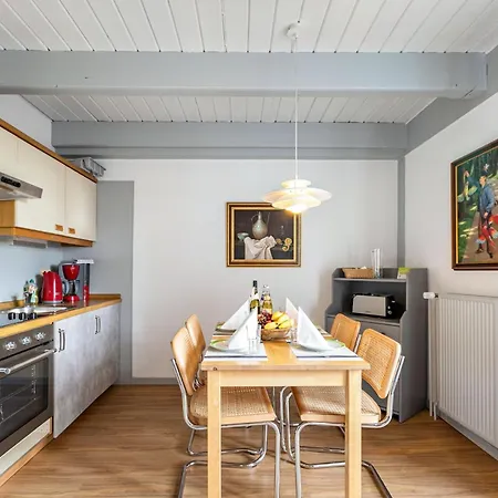 Atlanta Pur Pellworm